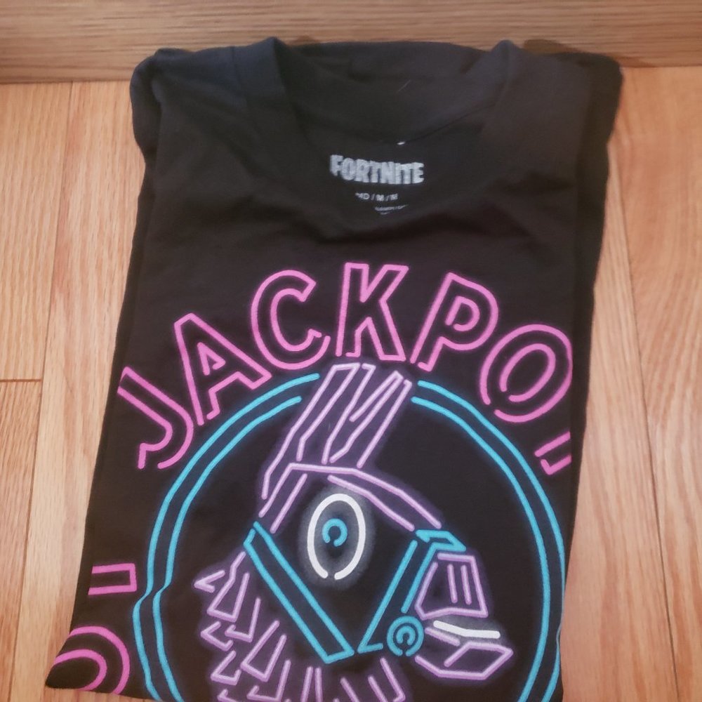 FORTNITE T SHIRT